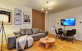 Long Street Deluxe Suite Apartment Prague